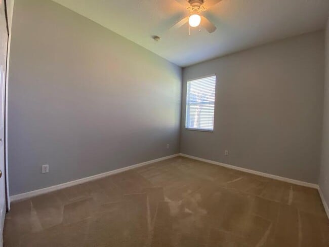 Building Photo - 9918 Autumn Creek Ln