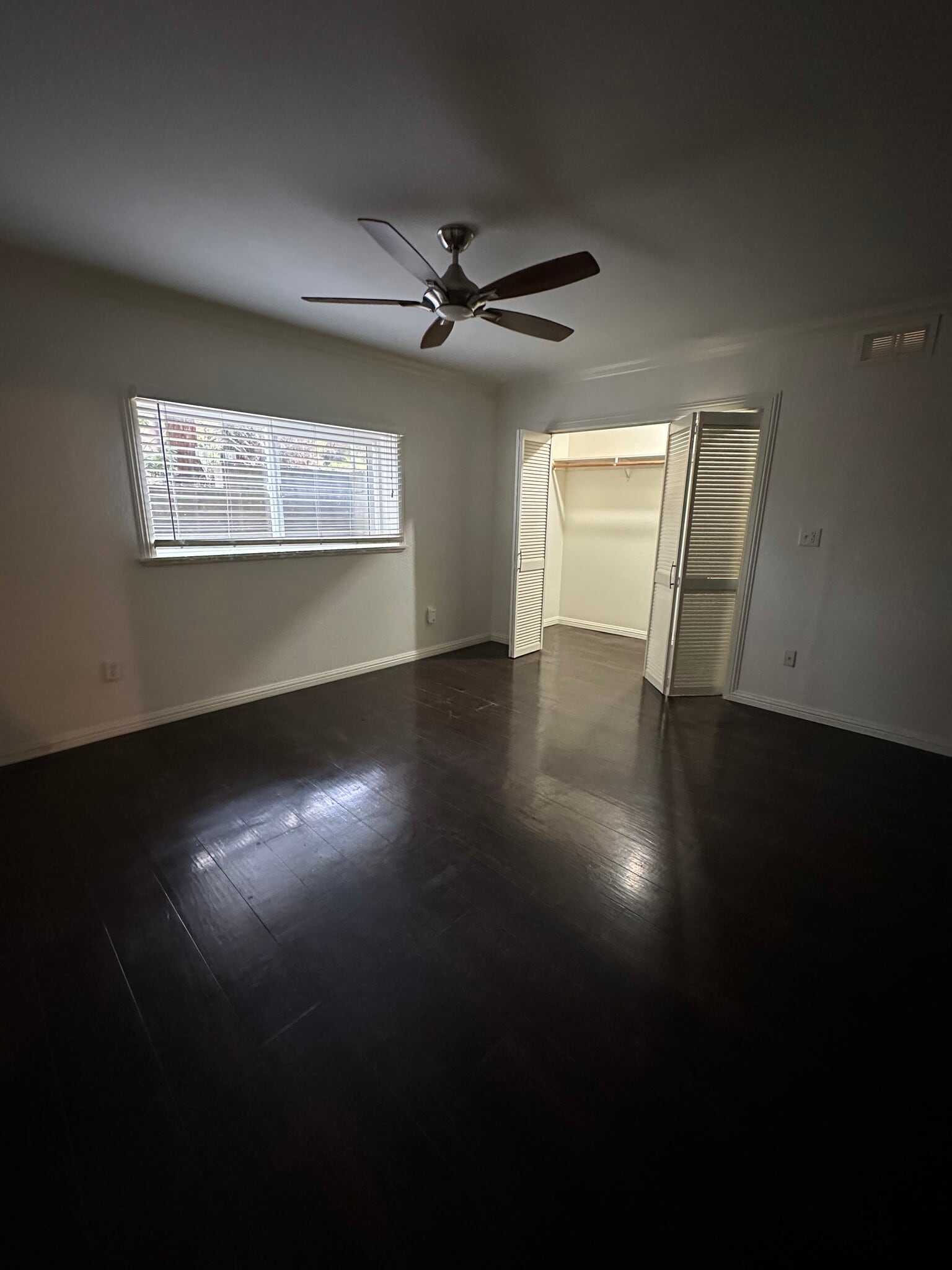 Building Photo - 71 E California Ave