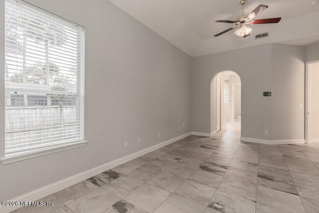 Building Photo - 5466 River Trail Rd N