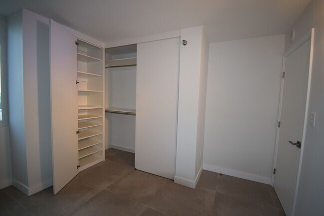 Storage Tower, Floor to Ceiling height - 850 N Miami Ave