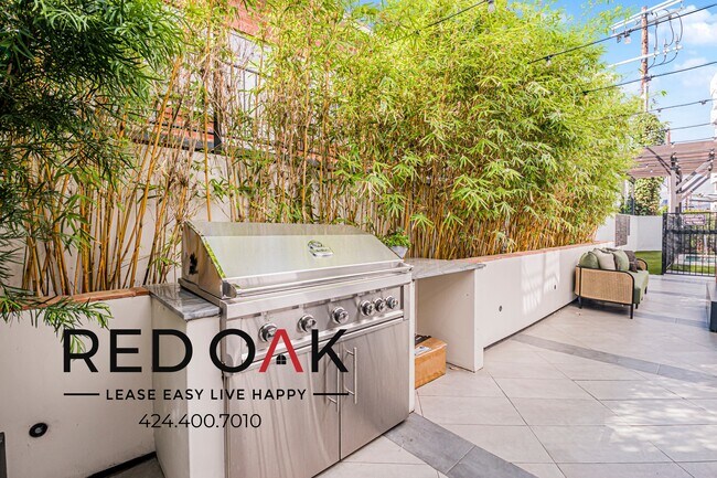 Building Photo - 1333 Orange Grove Ave