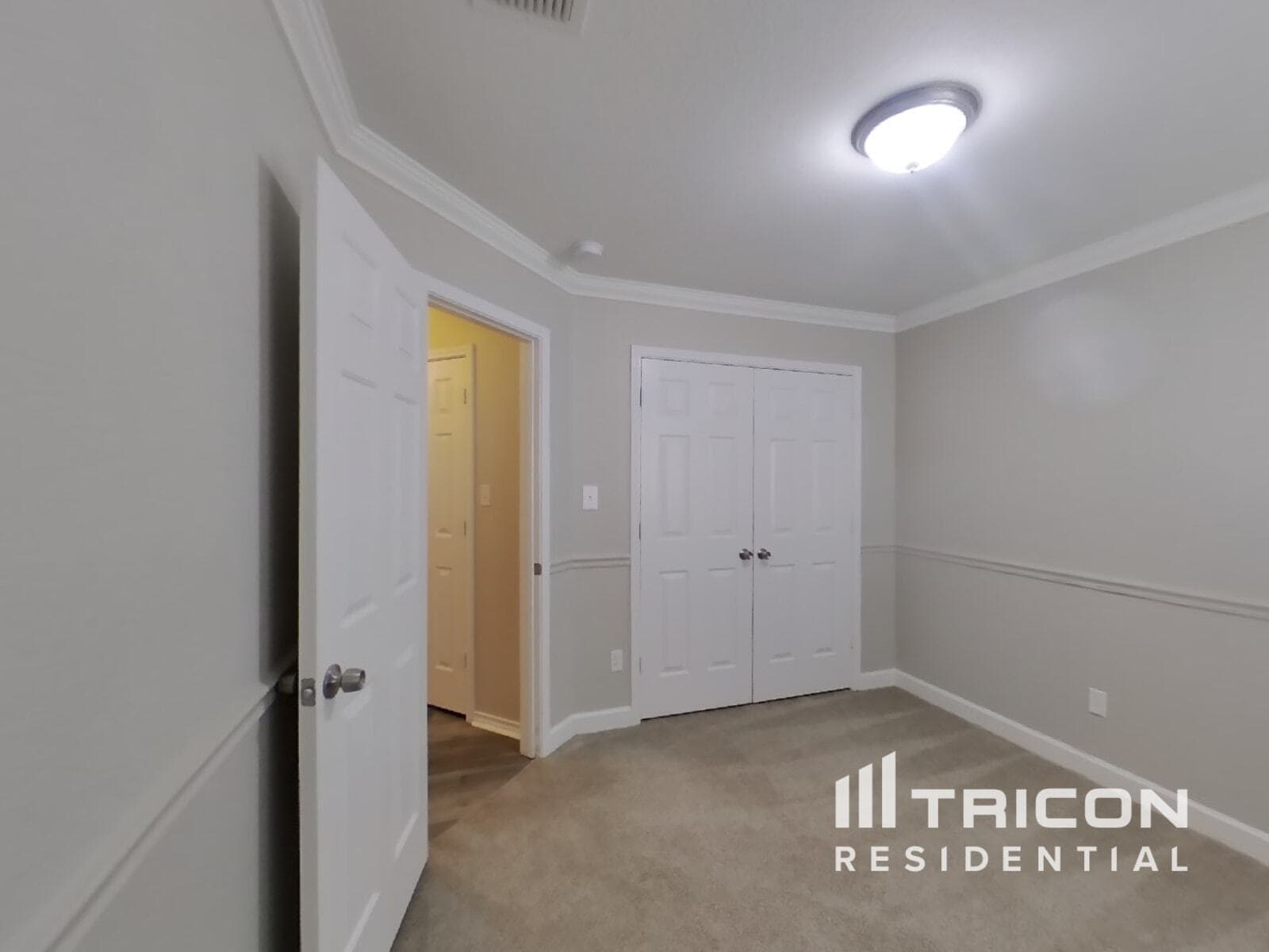 Building Photo - 9039 Thomas York Blvd