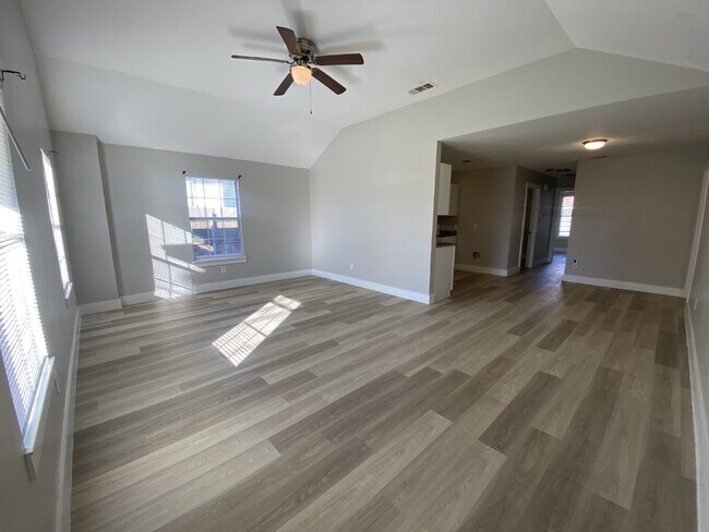 Building Photo - Charming 4-bedroom, 2-bathroom home in Fort Worth, TX!