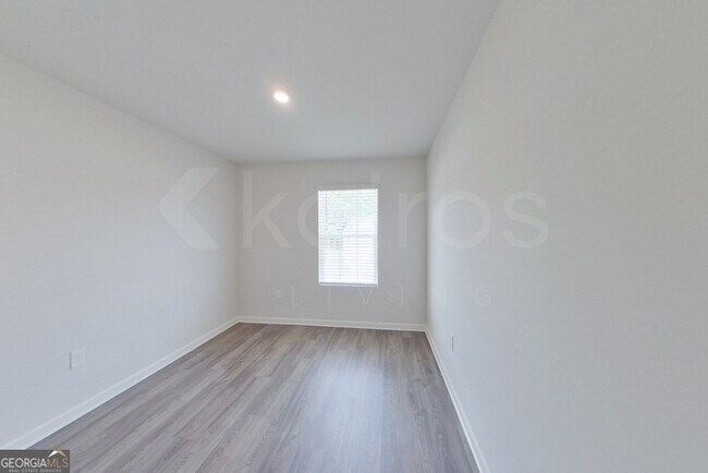 Building Photo - 341 Ironwood Ct