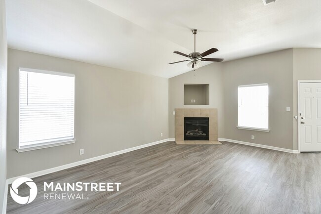 Building Photo - 8514 Whitebrush