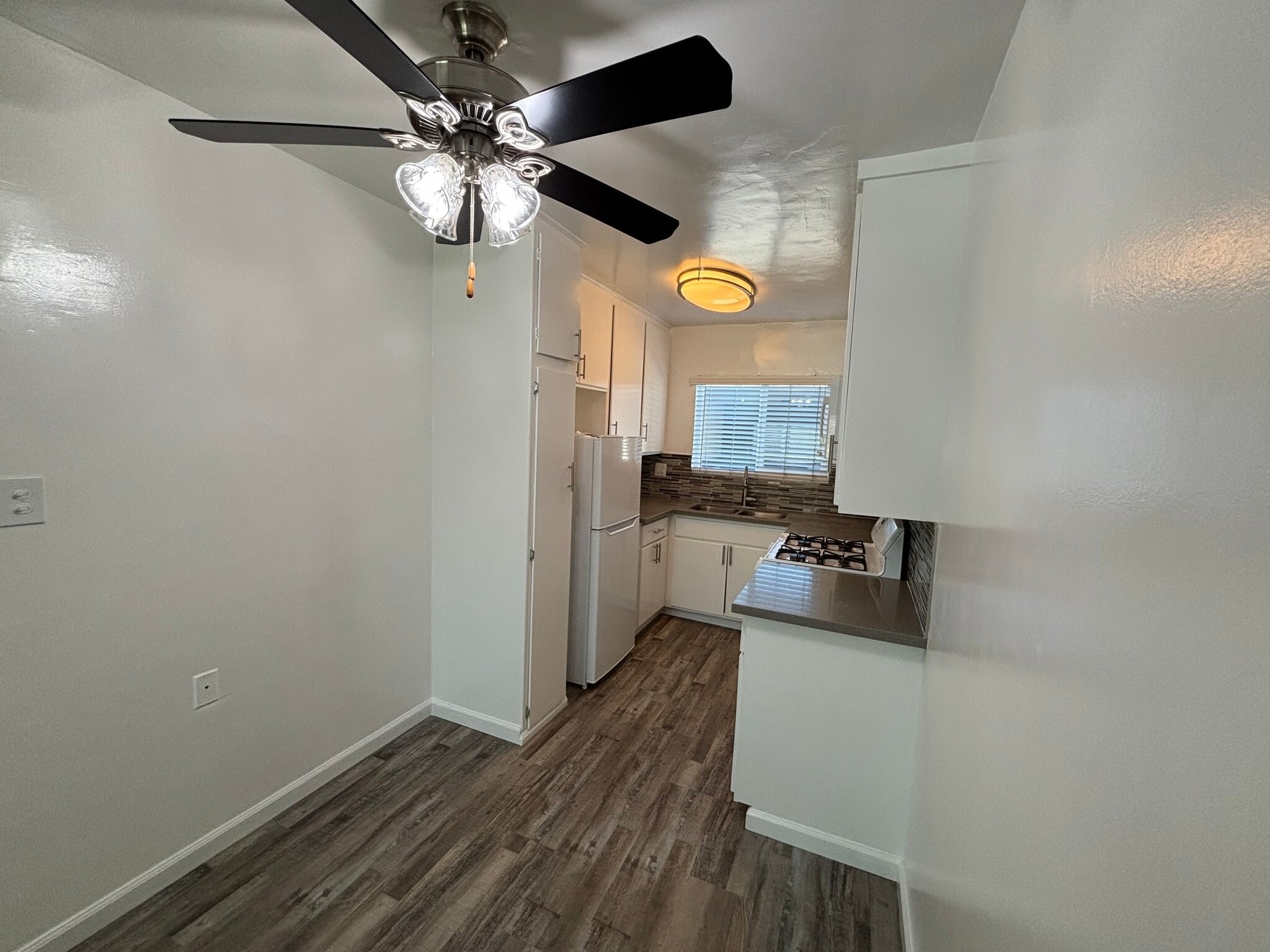 Building Photo - 3313 Artesia Blvd