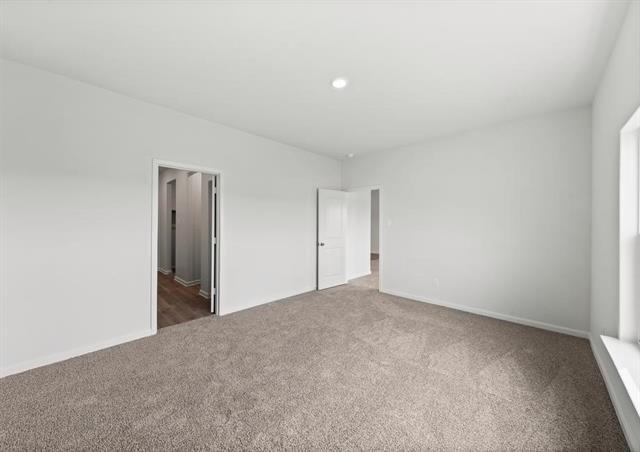 Building Photo - 932 Crimson Wolf Rd