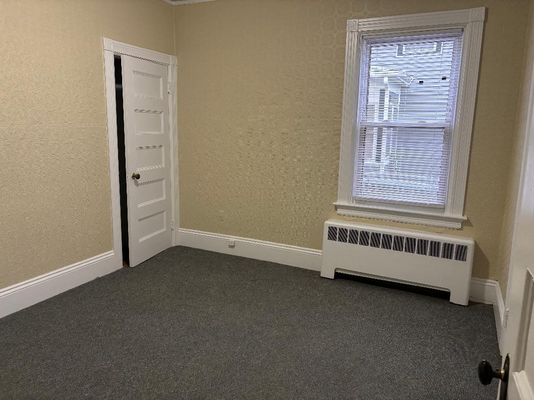 Building Photo - 51 Hamlin St