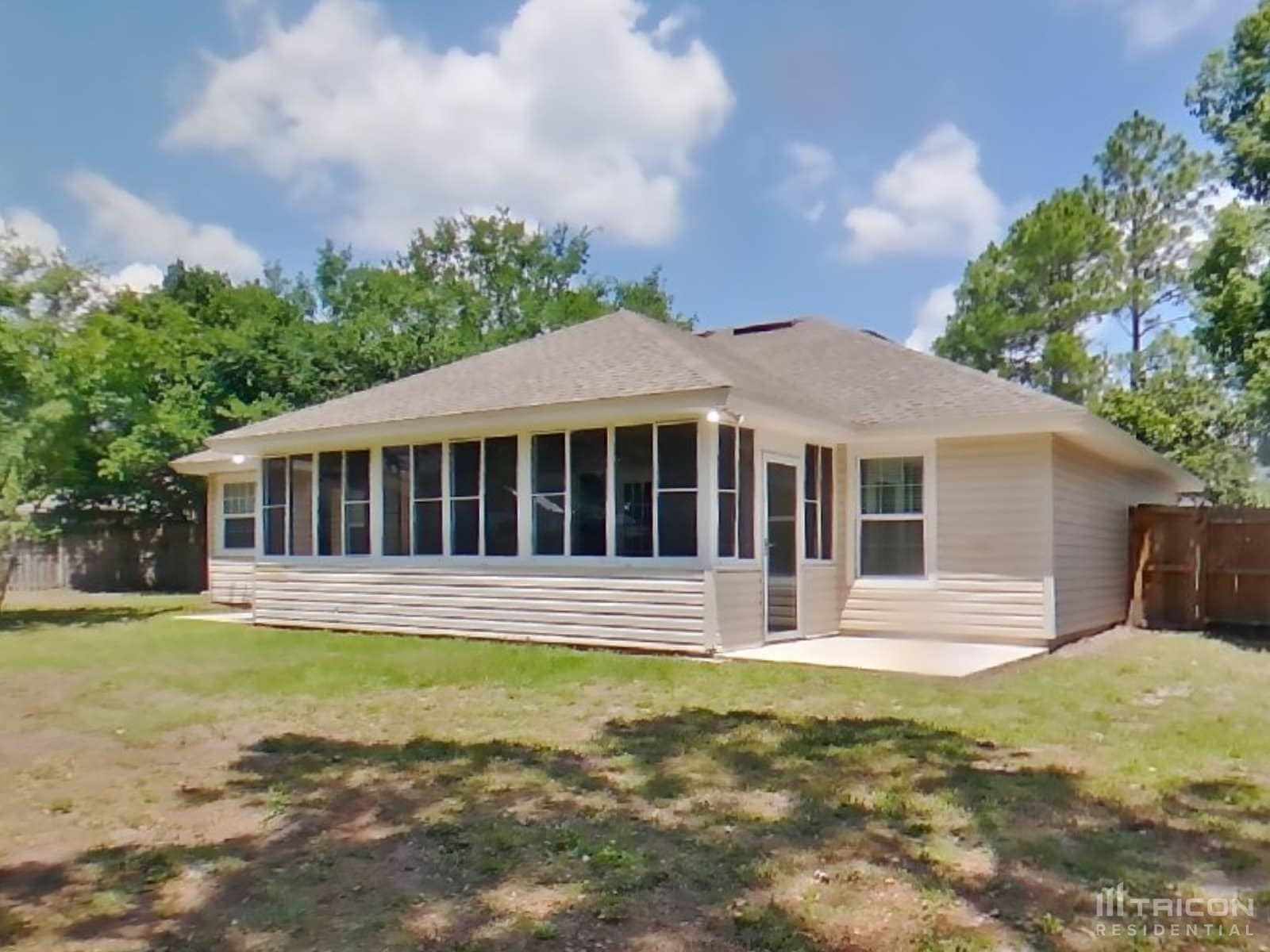 Building Photo - 84092 St James Ct