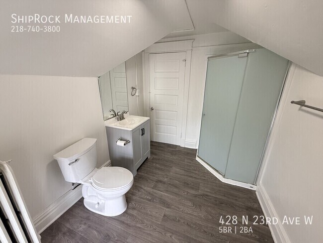 Building Photo - 428 N 23rd Ave W