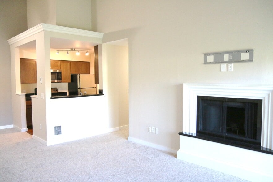 Building Photo - 12300 Harbour Pointe Blvd