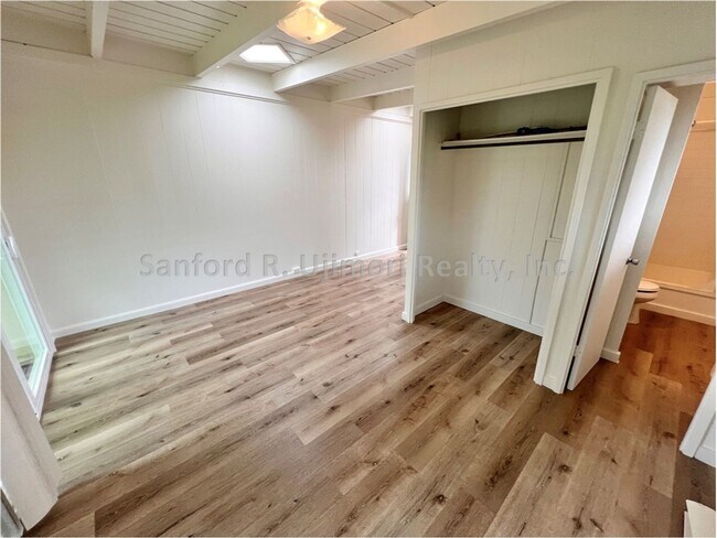 Building Photo - pupu9422