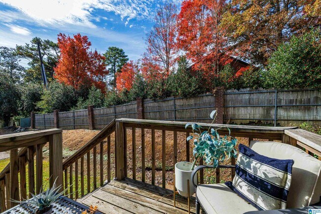 Building Photo - 2640 Montevallo Rd