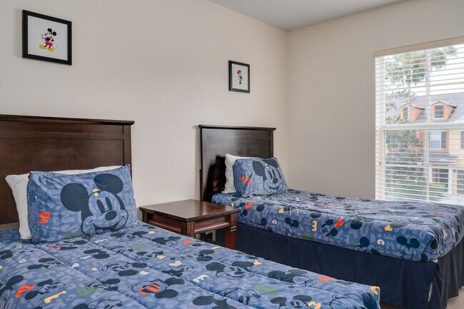 Building Photo - 835 Assembly Ct