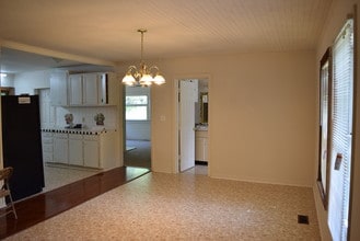 Building Photo - 701 Faucette St