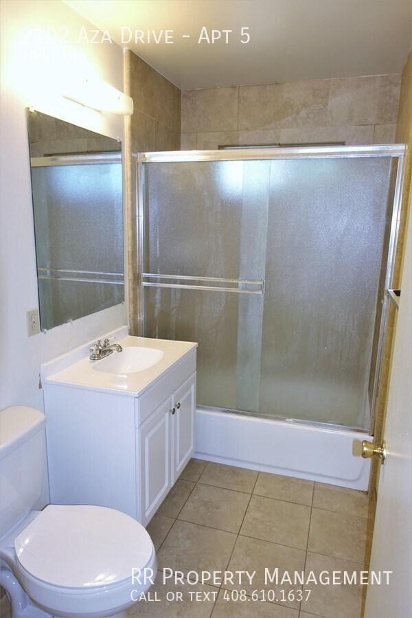 Building Photo - 2102 Aza Dr