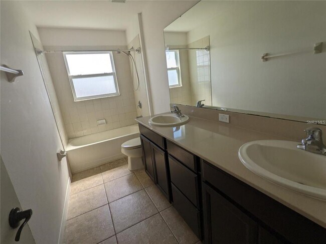 Building Photo - 3833 Gulf Shore Cir