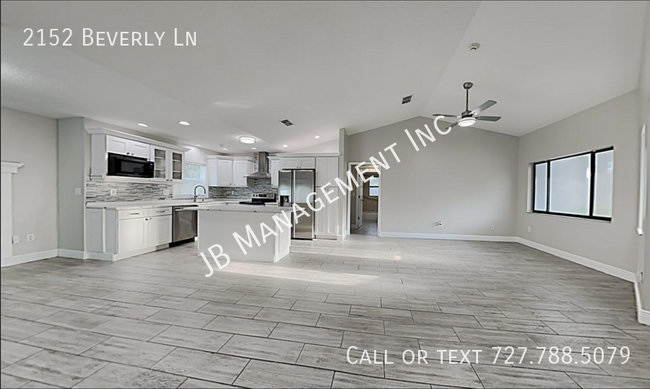 Building Photo - 2152 Beverly Ln