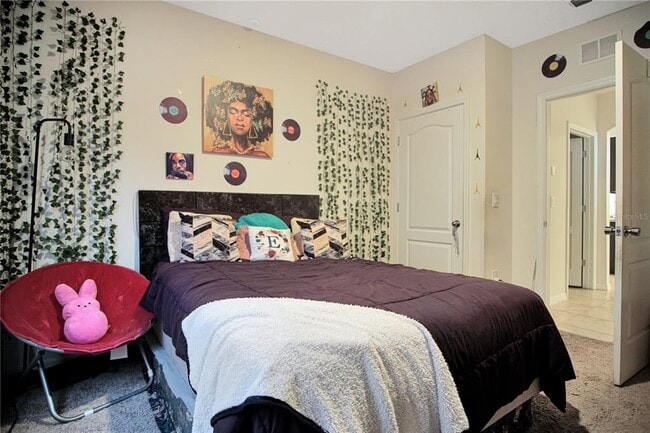 Building Photo - 203 Fall Glo Rd