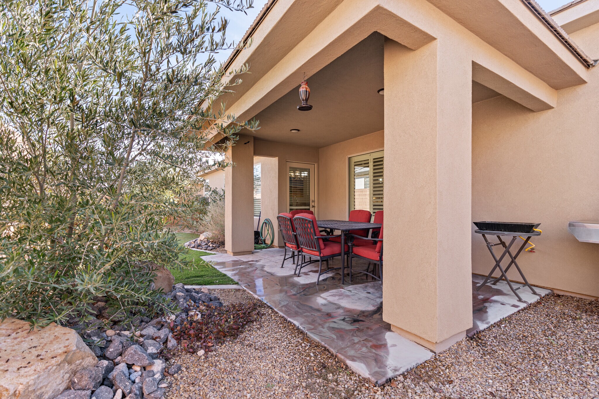 Building Photo - 559 S Ascend Dr