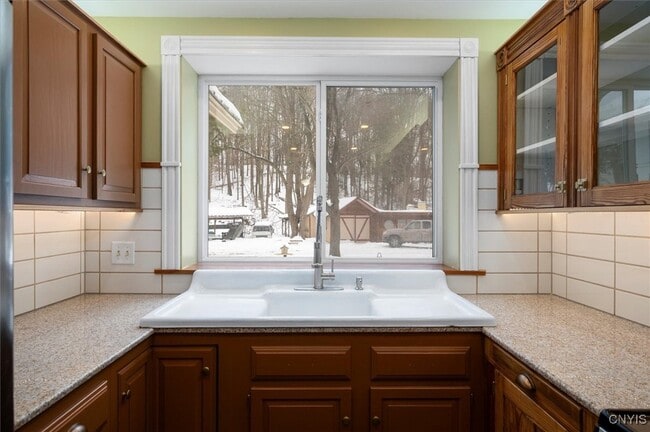 Building Photo - 7530 Dugway Rd