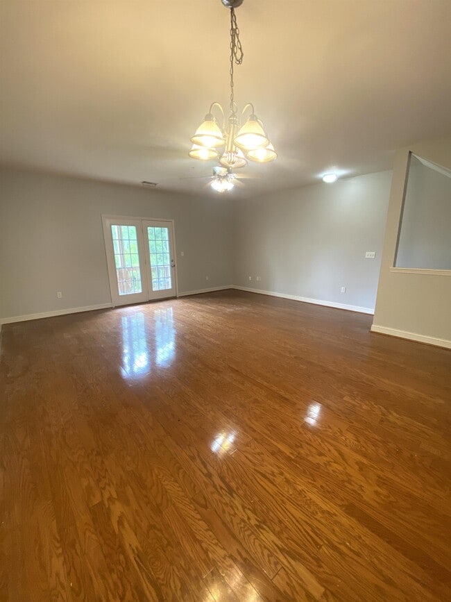 Building Photo - 4492 Great Oak Dr