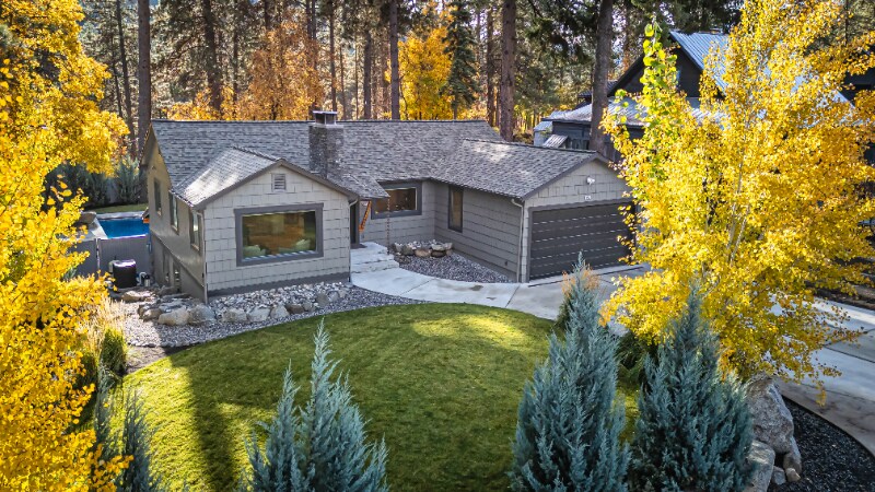 Building Photo - 1221 Commercial St