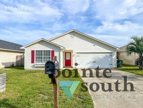 Building Photo - 209 Staysail St