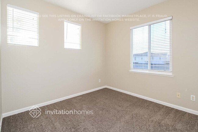 Building Photo - 16 Shadmoor Pl