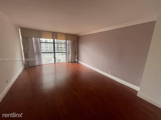 Building Photo - 3 br, 2.5 bath Condo - 18181 NE 31st Ct Ap...