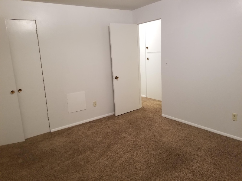 Building Photo - 535 Avenue F