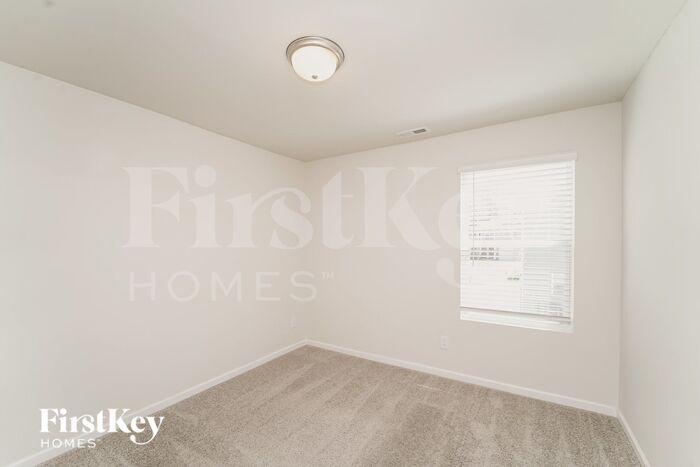 Building Photo - 6310 Mosley Glen Dr