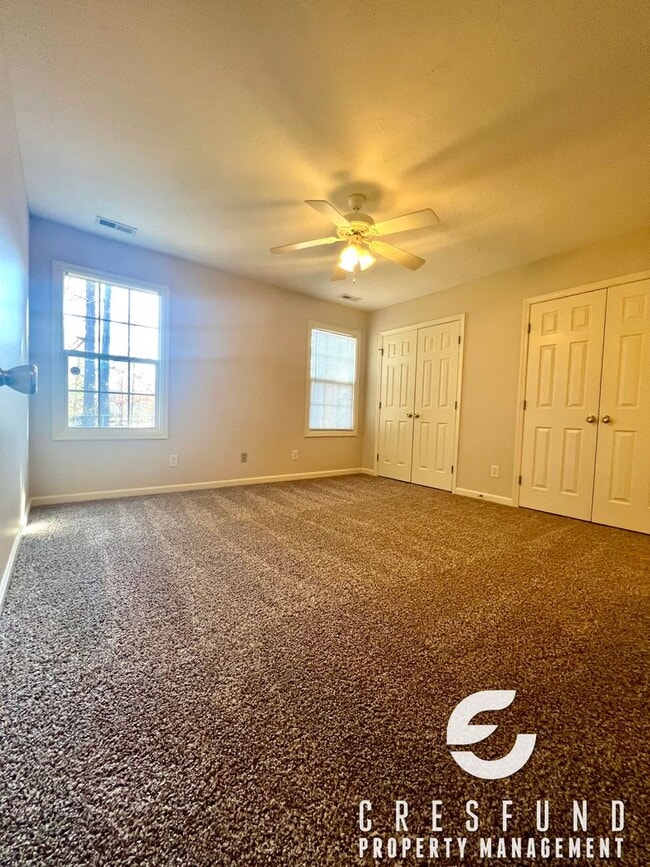 Building Photo - READY TO MOVE IN TODAY? This 3 Bed, 2 Bath Is Ready For You!