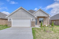 Building Photo - Brand New Construction in Savannah Estates!