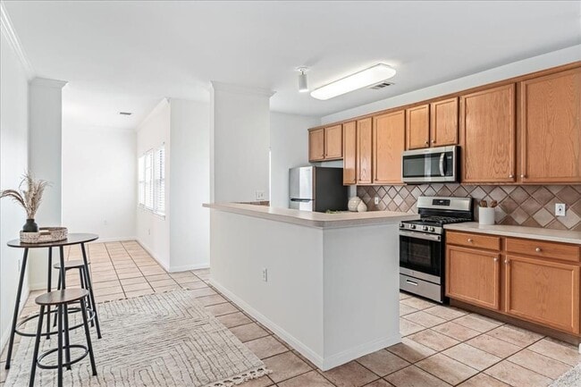 Building Photo - 2900 S Lakeline Blvd