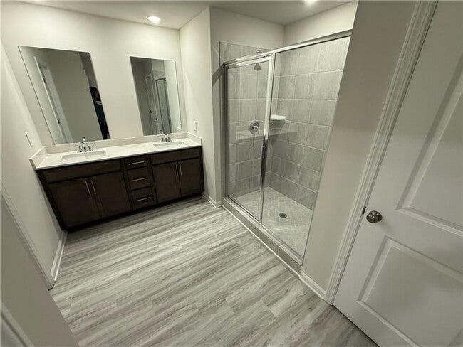 Building Photo - 2044 Avalon Rdg
