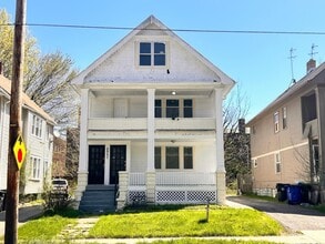 Building Photo - 2997 E 130th St