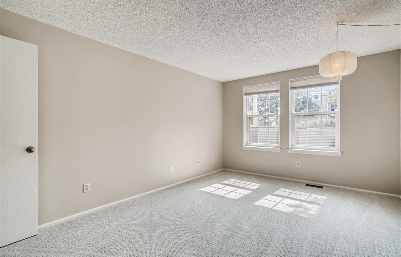 Building Photo - 5565 W 76th Ave