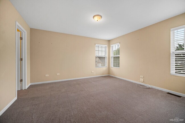 Building Photo - 5021 Corning Ct