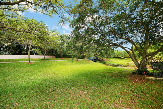 Building Photo - 6943 Giralda Cir