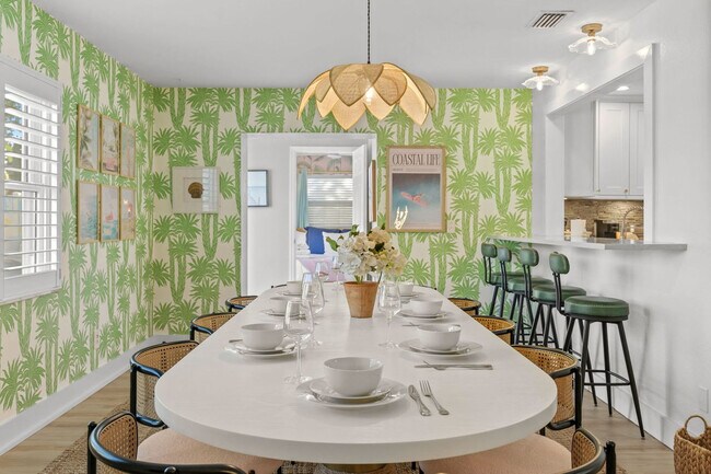 Building Photo - 12263 90th Ave