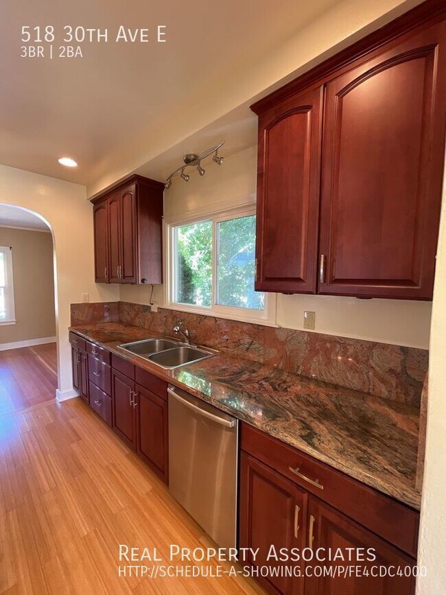Building Photo - Madison Valley Bungalow