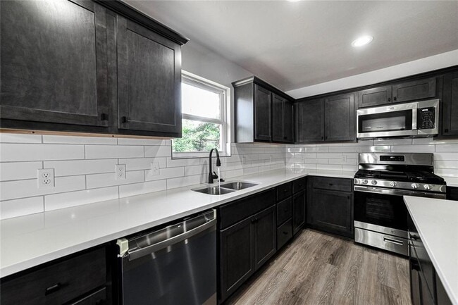 Building Photo - 1417 Mallard Dr