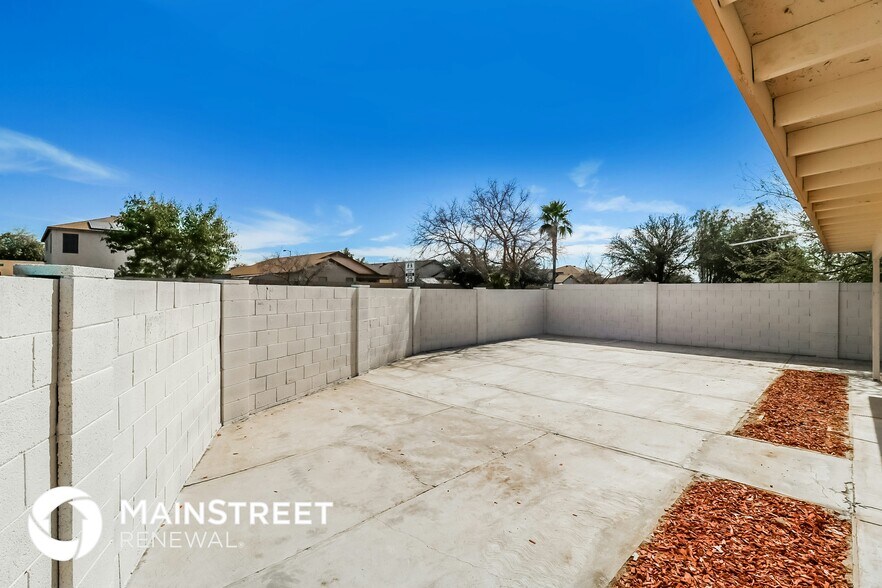 Building Photo - 12519 N Pablo St