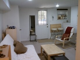 Building Photo - 1115 Fairmont St NW