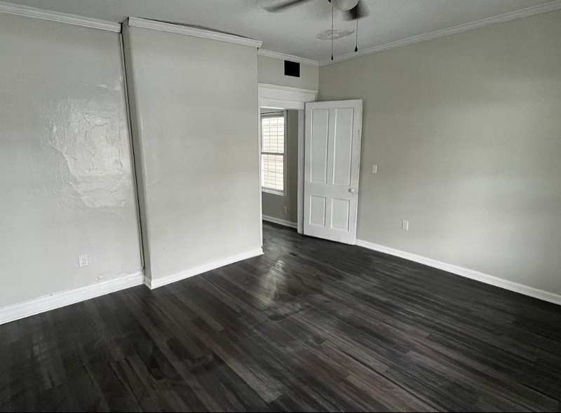 Building Photo - 469 E Brandeis Ave