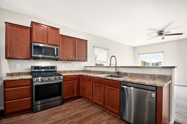 Building Photo - 10051 Seawolf Dr