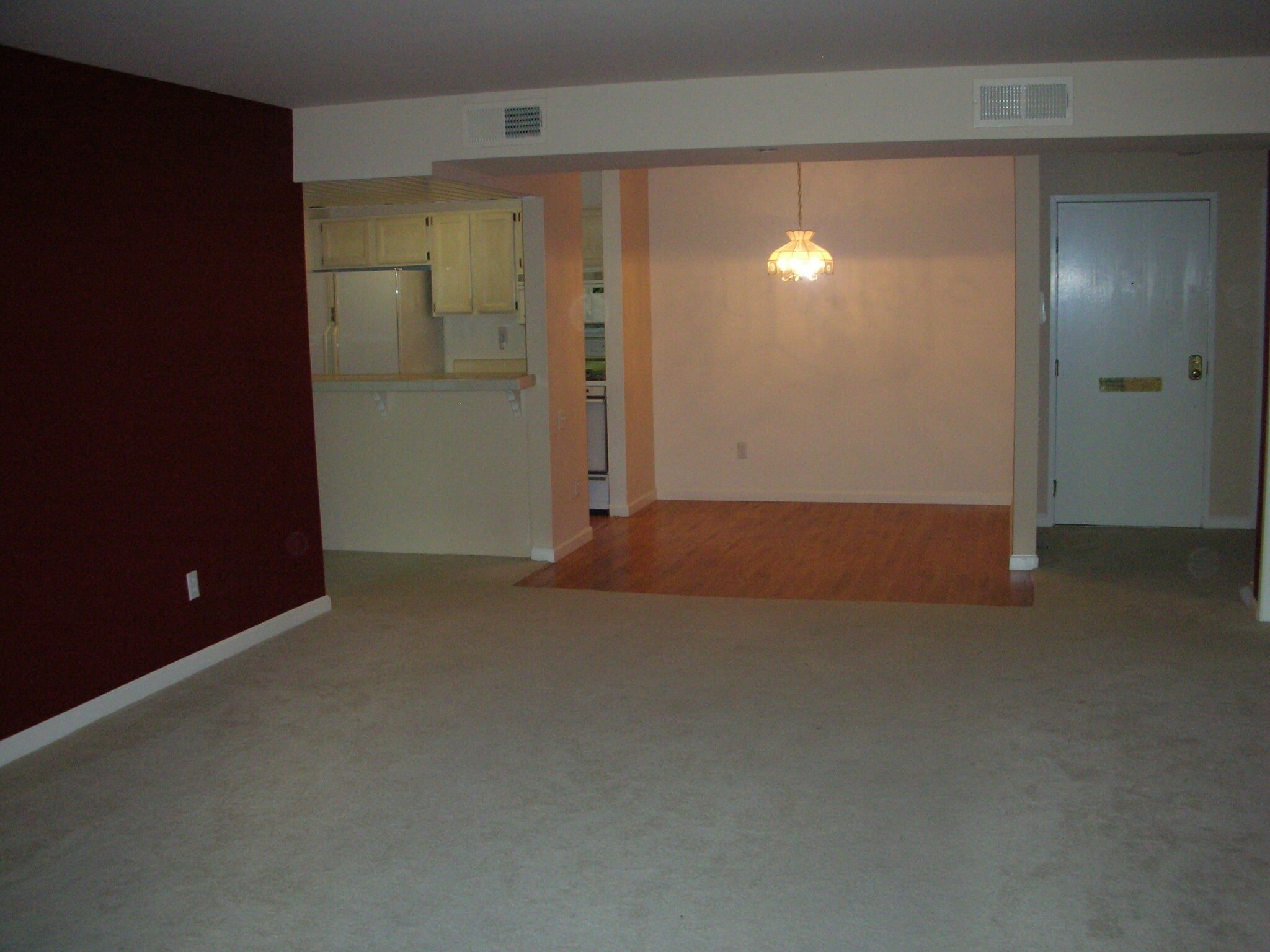 Building Photo - 10960 Ashton Ave