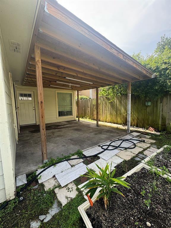 Building Photo - 6918 Puerta Vista Ln