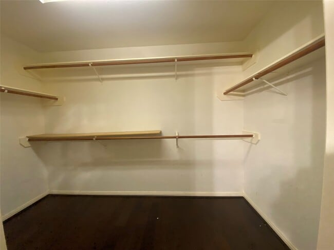 Building Photo - 14212 Horseshoe Bend